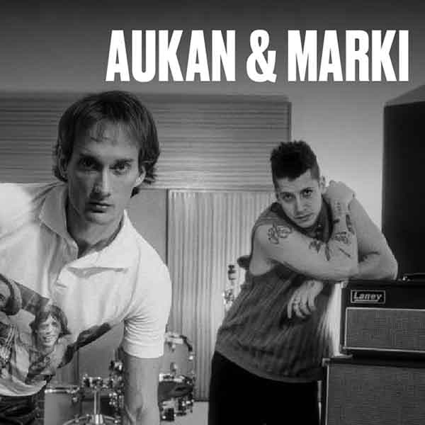 Flyer de Aukan, Marki